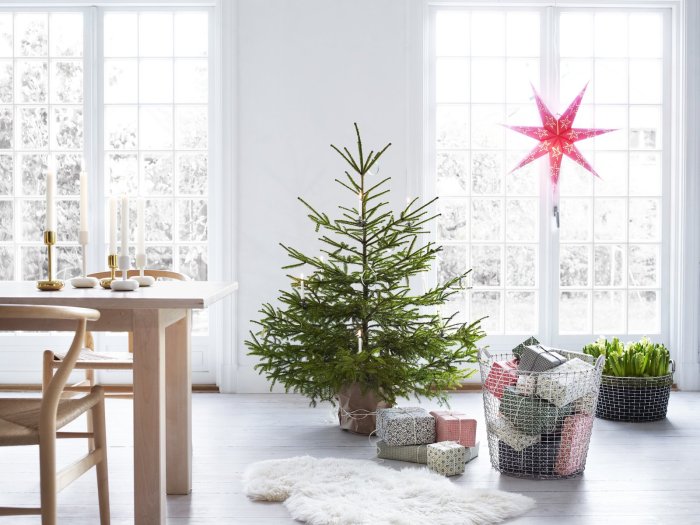 Christmas decor for modern home